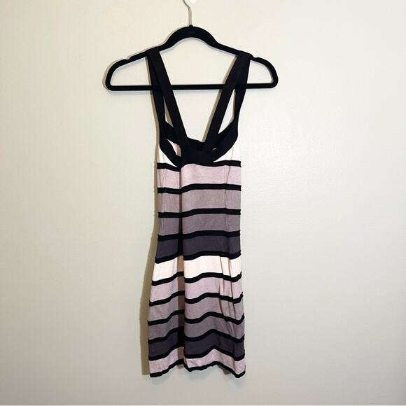 2B Bebe Womens Striped Square Neck Sleeveless Cross Back Dress Black White Large - Picture 12 of 13